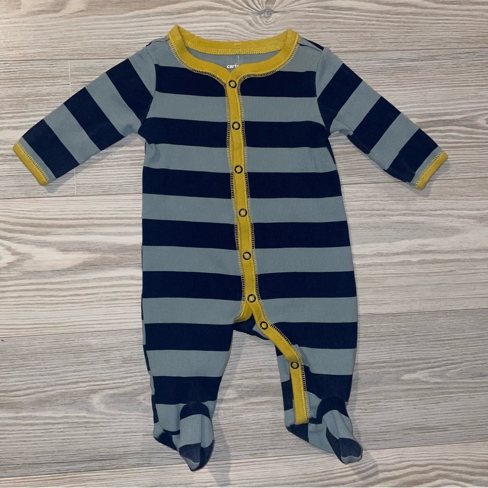 Carter’s Baby Boy Sleep & Play Sleeper Size 3 Months